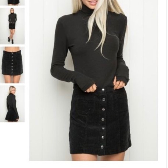 brandy melville skirt - Picture 1 of 2